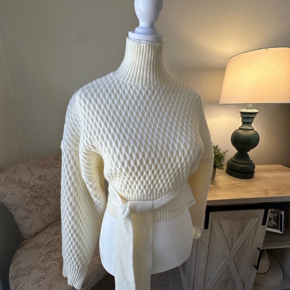 COMMENSE Elegant Cream Turtleneck Tie Waste Open Back Sweater
